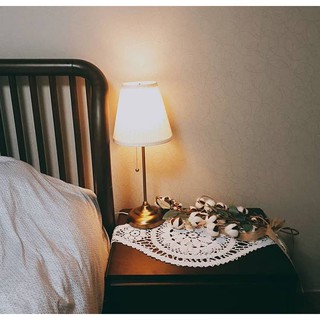 Đèn bàn ngủ trang trí ARSTID IKEA - Vàng