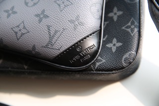 Túi W266-26 LV Trio Messenger