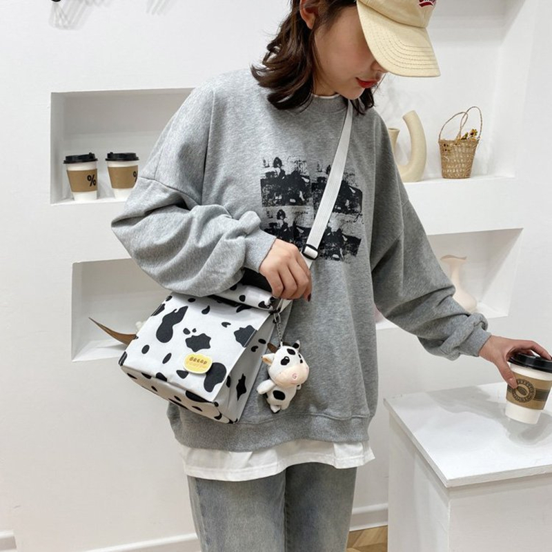 Túi xách bằng vải canvas họa tiết bò sữa dễ thương thời trang cho nữ | BigBuy360 - bigbuy360.vn