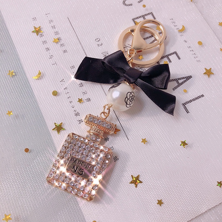 Móc khóa kim loại hình bình nước đính kim cương phong cách Hàn Quốc