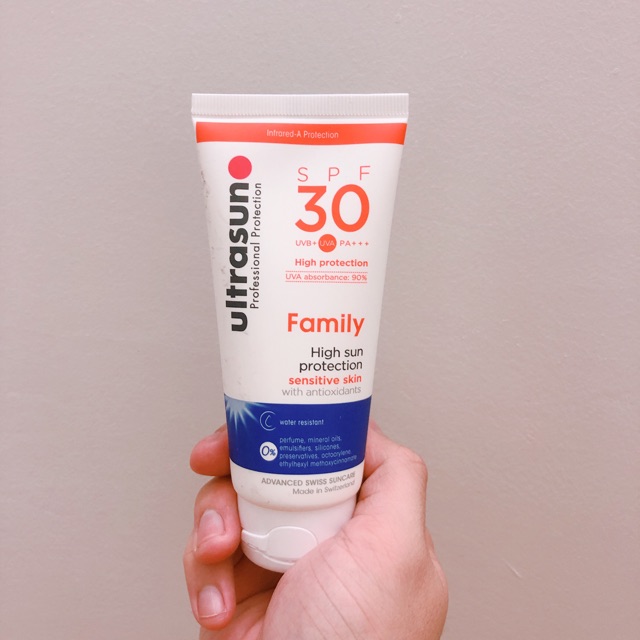 Kem chống nắng Ultrasun CAM spf30