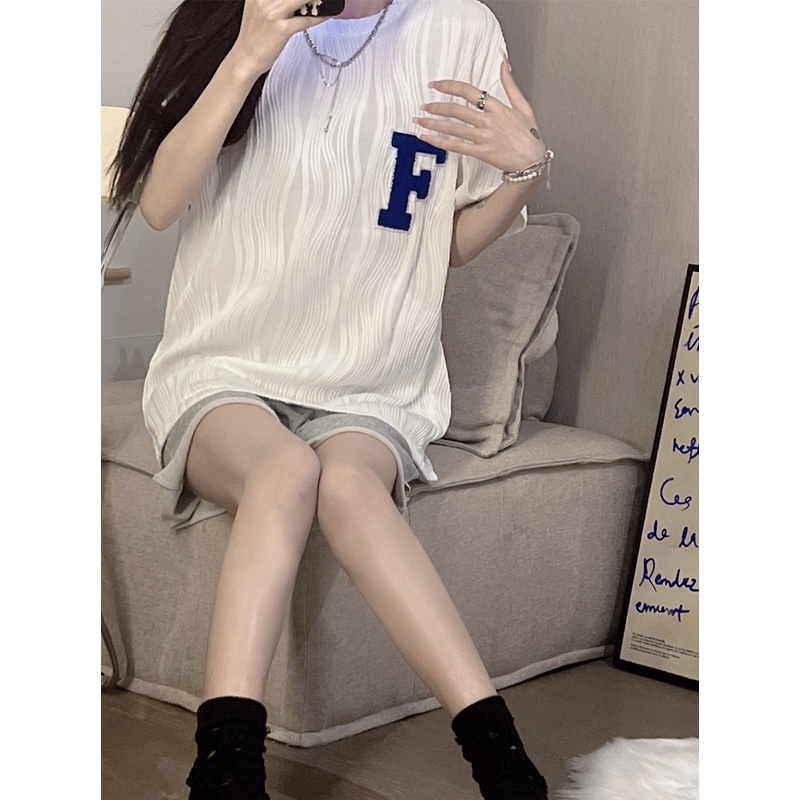 [Hana And Alice] Áo Thun Lụa Lạnh Tay Ngắn Dáng Rộng Thêu Họa Tiết Xinh Xắn Cho Nữ