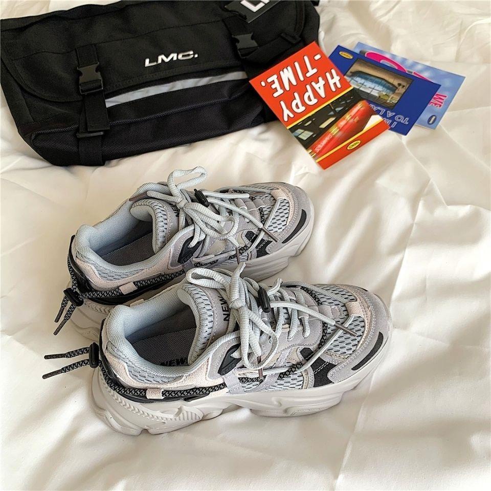 Giày Thể Thao Màu Đen Phong Cách Hàn Quốc Cá Tính Cho Nữ