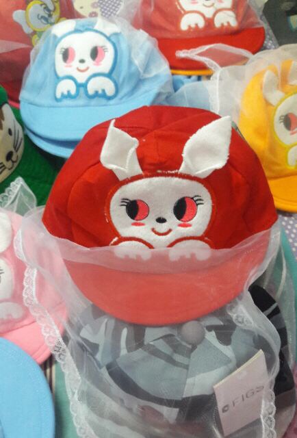 Mũ kèm khăn voan cho bé loại lưỡi trai