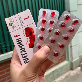Vitamin E vỉ Nga