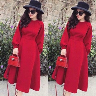 Váy đầm đỏ bọc khuy quyến rũ