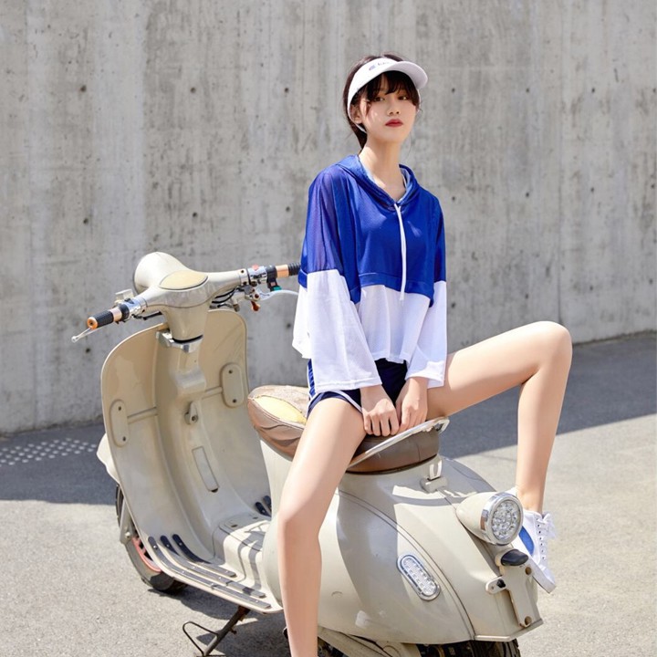 Bộ đồ bơi nữ 3 mảnh có áo hoodie năng động cá tính (màu xanh) 💖 | BigBuy360 - bigbuy360.vn