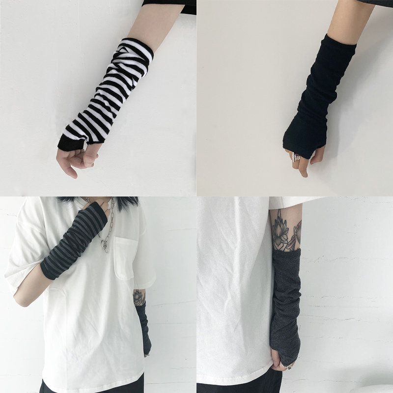 Găng tay ninja hở ngón thời trang màu đen phong cách cá tính