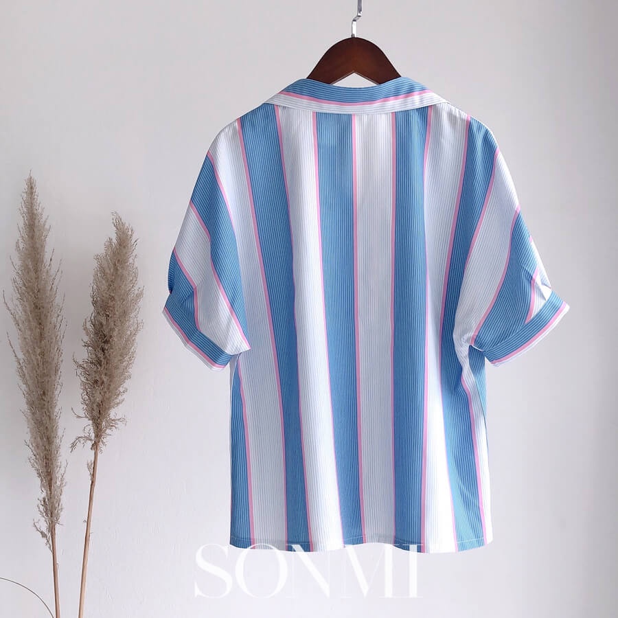 Áo Sơ Mi Nữ Form Rộng Tay Ngắn SONMI Hàn Quốc Thiết Kế Cao Cấp Kẻ Sọc Xanh Trắng JIANNA CAPRI