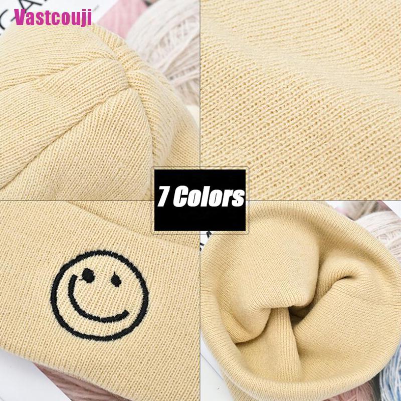 Mũ Len Beanie Thêu Hình Mặt Cười Cho Người Lớn