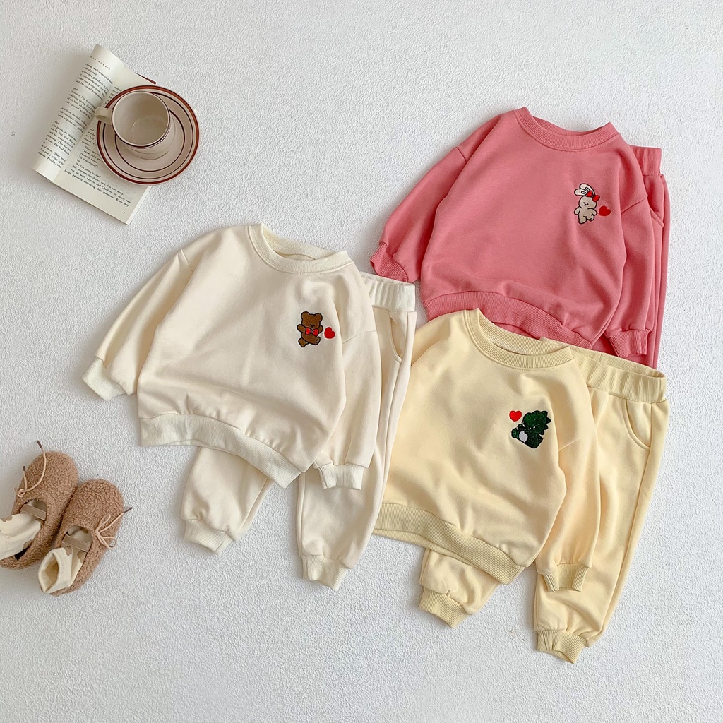 Bộ Đồ Thể Thao Áo Sweater Chui Đầu In Hình Gấu Nhỏ Dễ Thương Cho Bé