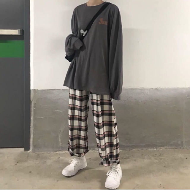 Set áo phông quần kẻ