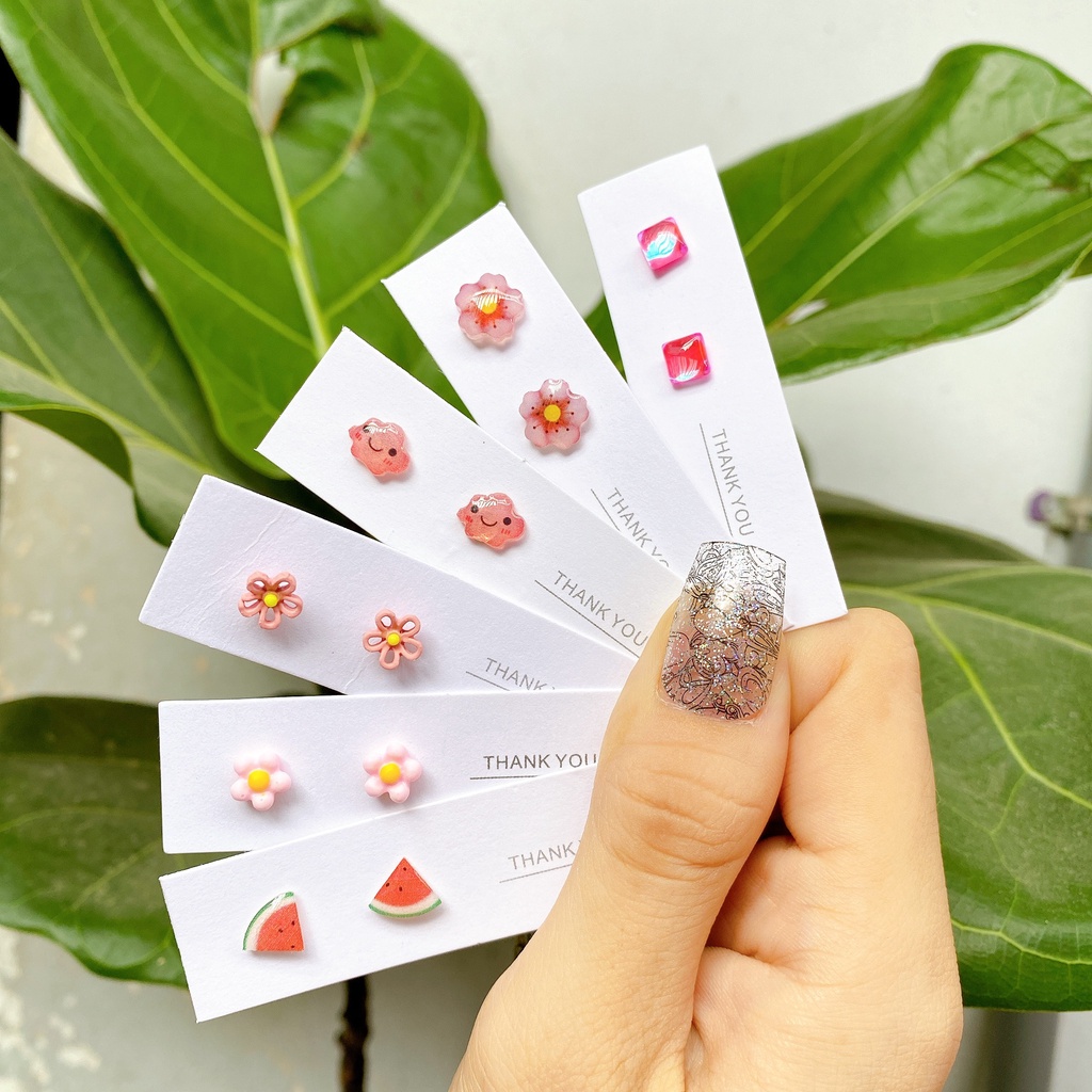 Bông tai acrylic/ xà cừ nhiều màu sắc đa dạng cho bạn gái