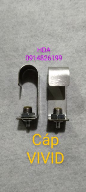 Móc treo đèn ốc rút cáp
