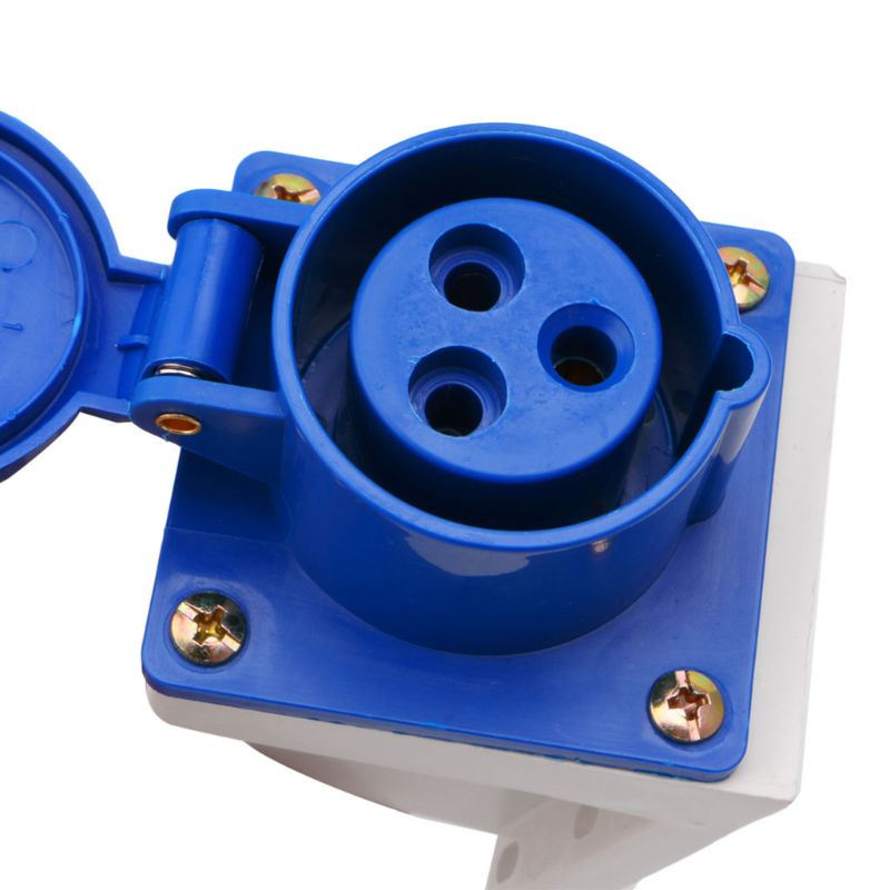 Ổ cắm công nghiệp 3 chấu 32A loại gắn tường công trường tiện lợi chống cháy