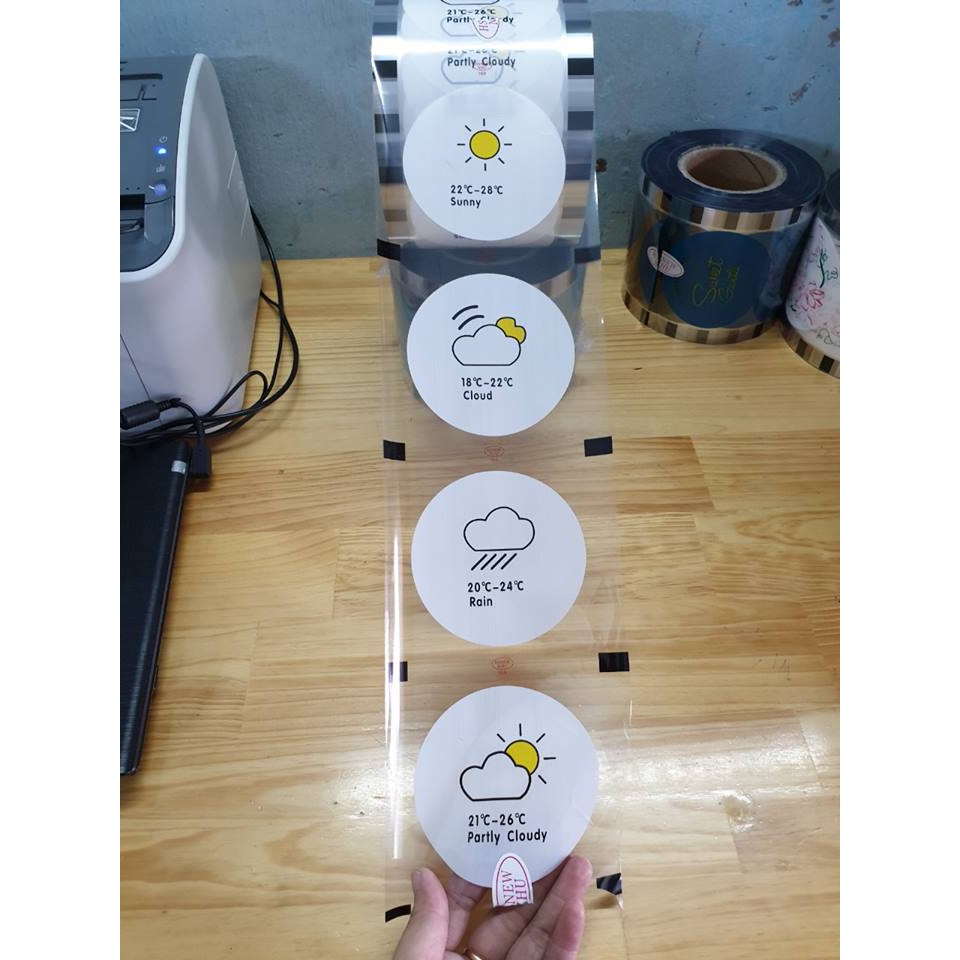 Cuộn màng ép 2400 ly mẫu suntea thời tiết | BigBuy360 - bigbuy360.vn