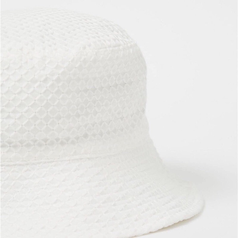 ☘️❤️Bucket hat trắng☘️☘️