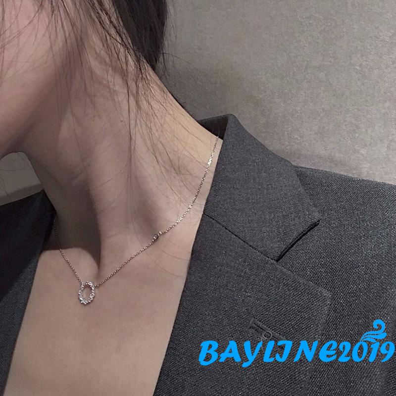 Vòng cổ nữ mặt hình tròn đính đá thời trang