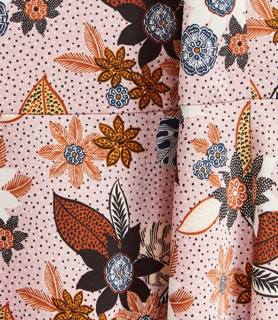 Chân váy satin midi xuất dư | BigBuy360 - bigbuy360.vn