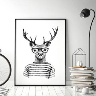 Tranh treo tường Canvas cho chung cư hiện đại, Chú Nai đen trắng.