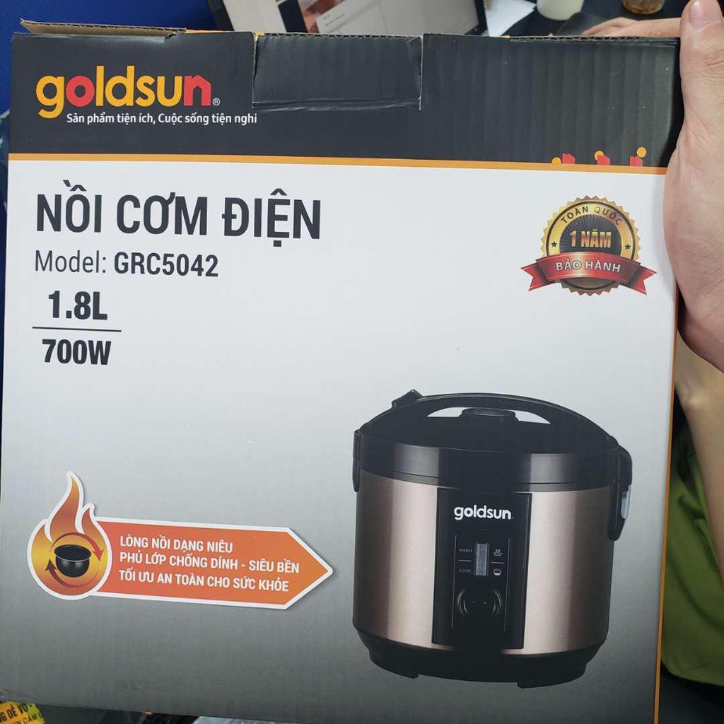 Nồi Cơm Điện lòng niêu Goldsun 1.8L - Goldsun công suất 700W và Goldsun GRC5043 900W - lòng nồi dày 2.5mm
