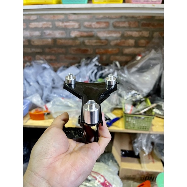 Bộ khâu rổ Fu neo