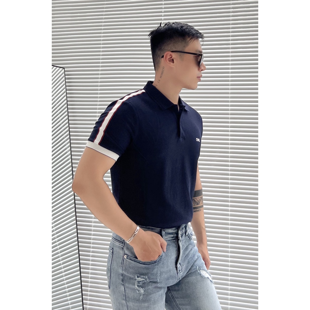Áo Polo Americus Gosani Phối Viền Vai Phom Slimfit Màu Xanh Đen Và Trắng