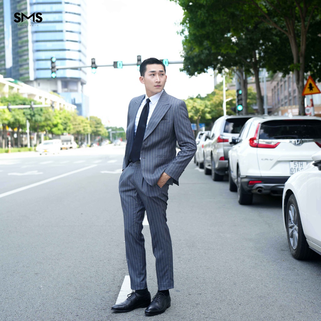 Vest nam xám sáng kẻ sọc 2 khuy 3 túi phối quần sidetab, suits sartorial, chuẩn form Smart Suits