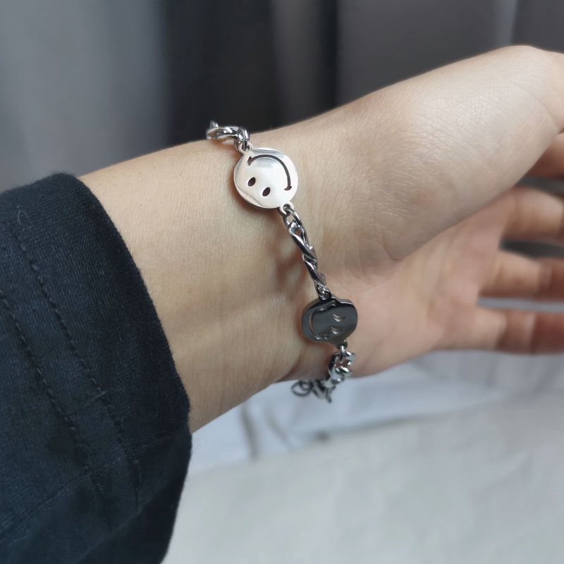 Vòng Tay Mặt Cười Phong Cách Hip Hop Cá Tính