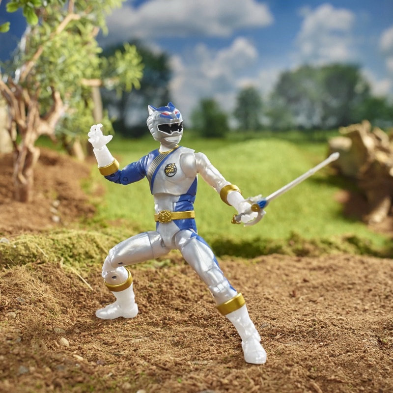 Mô hình Gao Silver Hasbro Power Rangers Lightning Collection Wild Force Lunar Wolf Ranger Figure