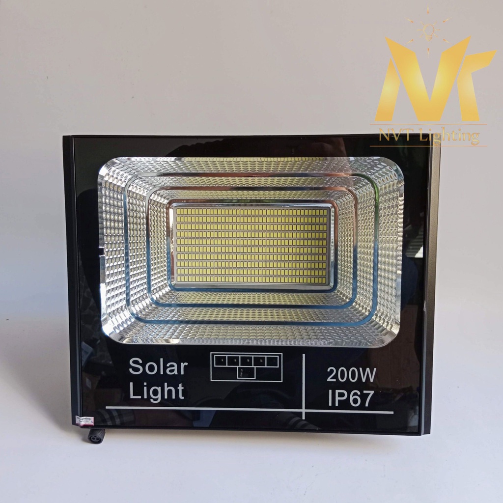 ĐÈN PHA NĂNG LƯỢNG MẶT TRỜI Cao Cấp 300W