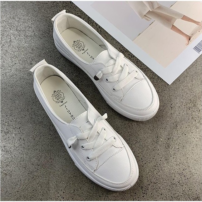 GIÀY SLIP-ON DÂY BẤM, GIÀY ĐẾ BẮNG HOT TREND | BigBuy360 - bigbuy360.vn