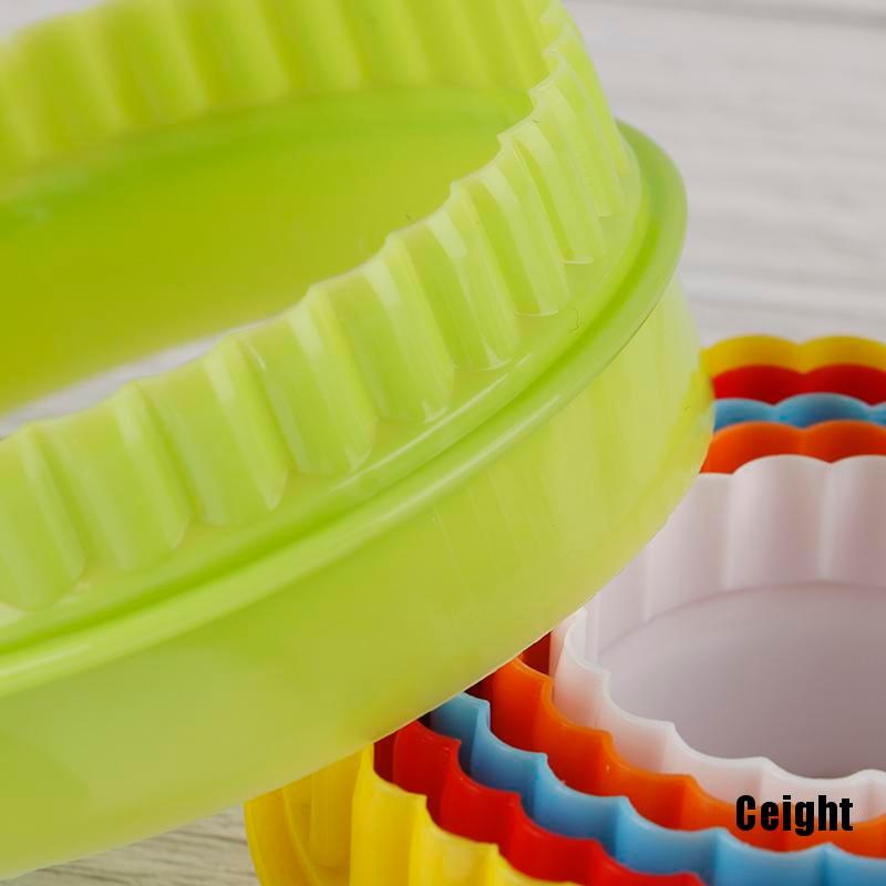 Set 6 Khuôn Cắt Bột Làm Bánh Bao Hình Tròn / Bông Hoa Tiện Dụng