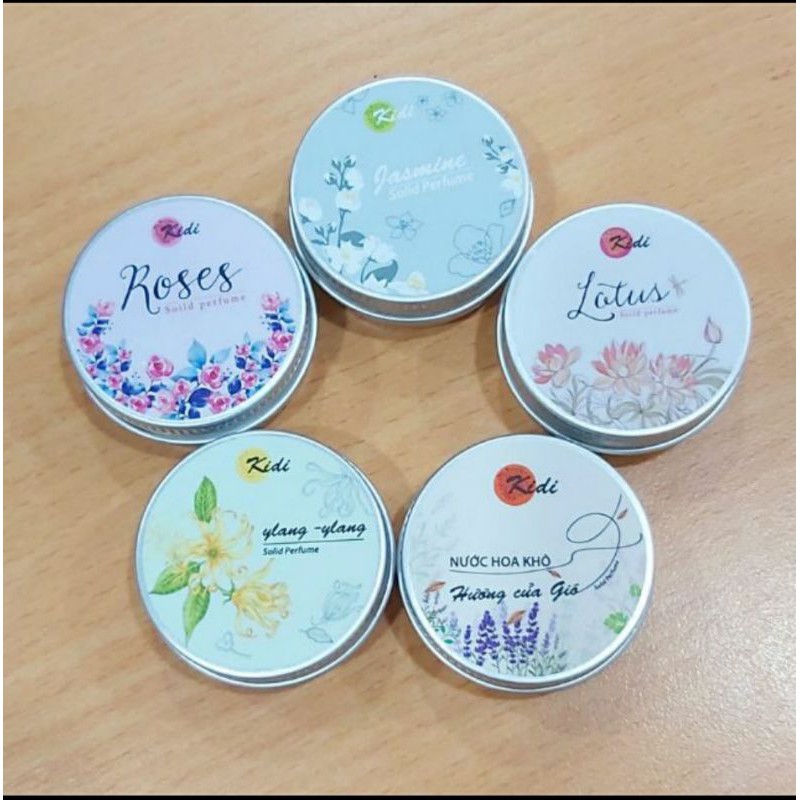 (TẶNG GÓI GIẤY THẤM DẦU) BỘ 5 HŨ NƯỚC HOA KHÔ KIDI 5 MÙI HƯƠNG | Thế Giới Skin Care