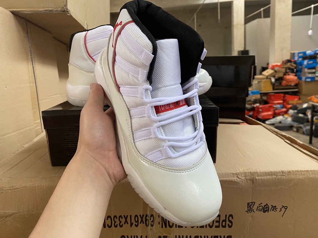 (Hàng Có Sẵn) Giày Thể Thao Họa Tiết Hoạt Hình Cho Nam | BigBuy360 - bigbuy360.vn