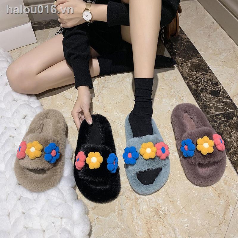 Đôi dép bông đi trong nhà đế bằng đính hoa thời trang mùa đông 2020 cho nữ