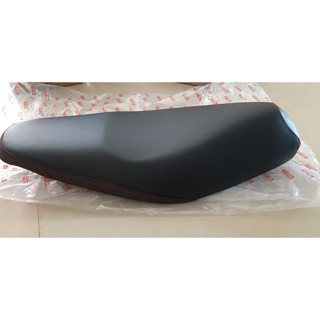 Yên Xe Luvias Đen - chỉ đỏ Yamaha