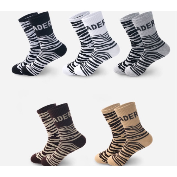 Vớ ADER Ngựa Vằn cao cổ Nam Nữ phong cách thể thao, trẻ trung, năng động.