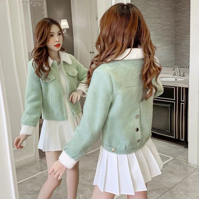 Áo khoác dạ len phong cách Hàn Quốc