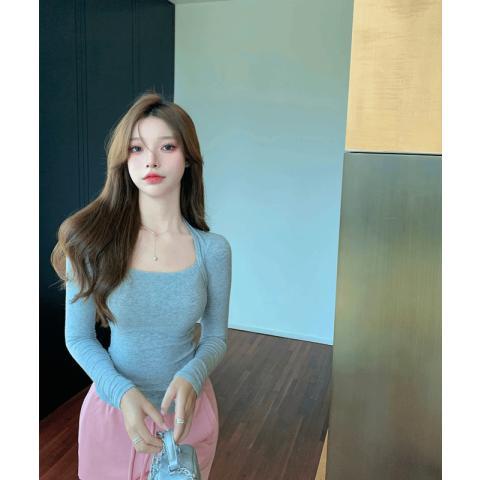 Áo thun COZOKC tay dài cổ vuông màu trơn thiết kế ôm sát tôn dáng thời trang