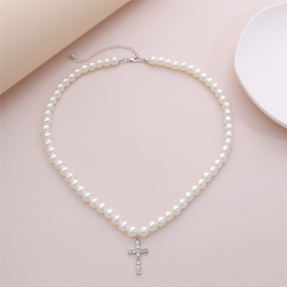 Vòng cổ choker mặt chữ thập đính ngọc trai giả thời trang cho nam nữ Yanqueens Đồ trang sức