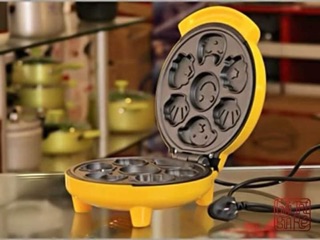 MÁY NƯỚNG BÁNH HÌNH THÚ MAGIC