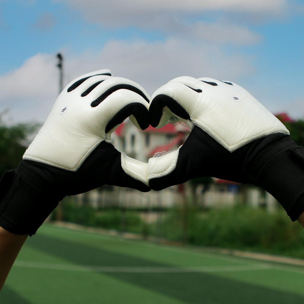 Găng Tay Thủ Môn Tự May GKVN - Test