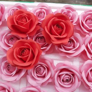 Đầu bông hoa hồng mỹ thuật