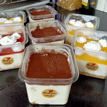 Cheese mousse chanh dây, Phúc bồn tử, tiramisu