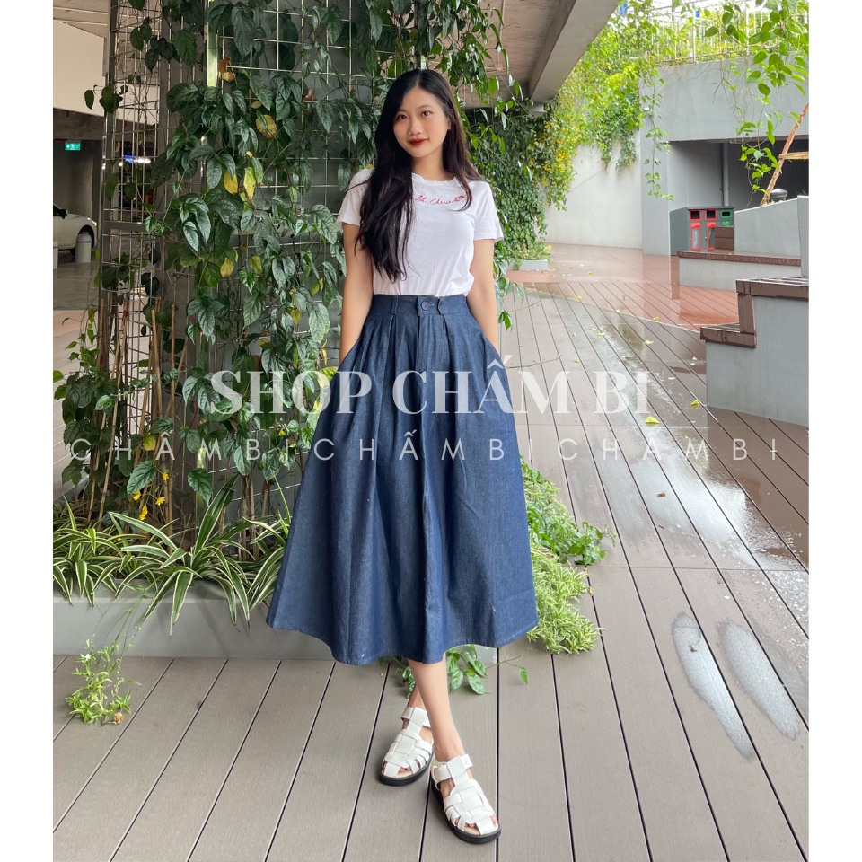 Chân váy jean dáng dài CV.018, Chân váy chun sau cạp khoá cài cúc xếp ly dáng xoè dài cách điệu - Thời trang nữ Chấm Bi