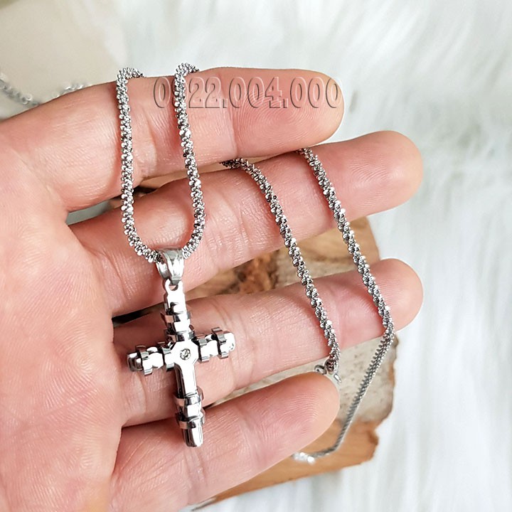 Dây chuyền xoán mặt thánh giá phù hợp cho cả nam và nữ MZ1745.