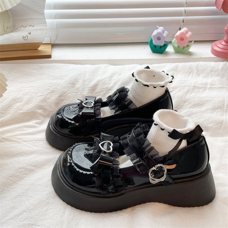 [Sẵn] Giày Búp Bê Lolita Đính Ren Quai Ngang Khoá Gài Hình Tim (Size 35-40) 8301