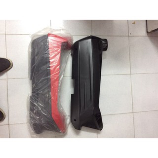 Ốp sườn ắc quy xe điện 133s ( 1 đôi)