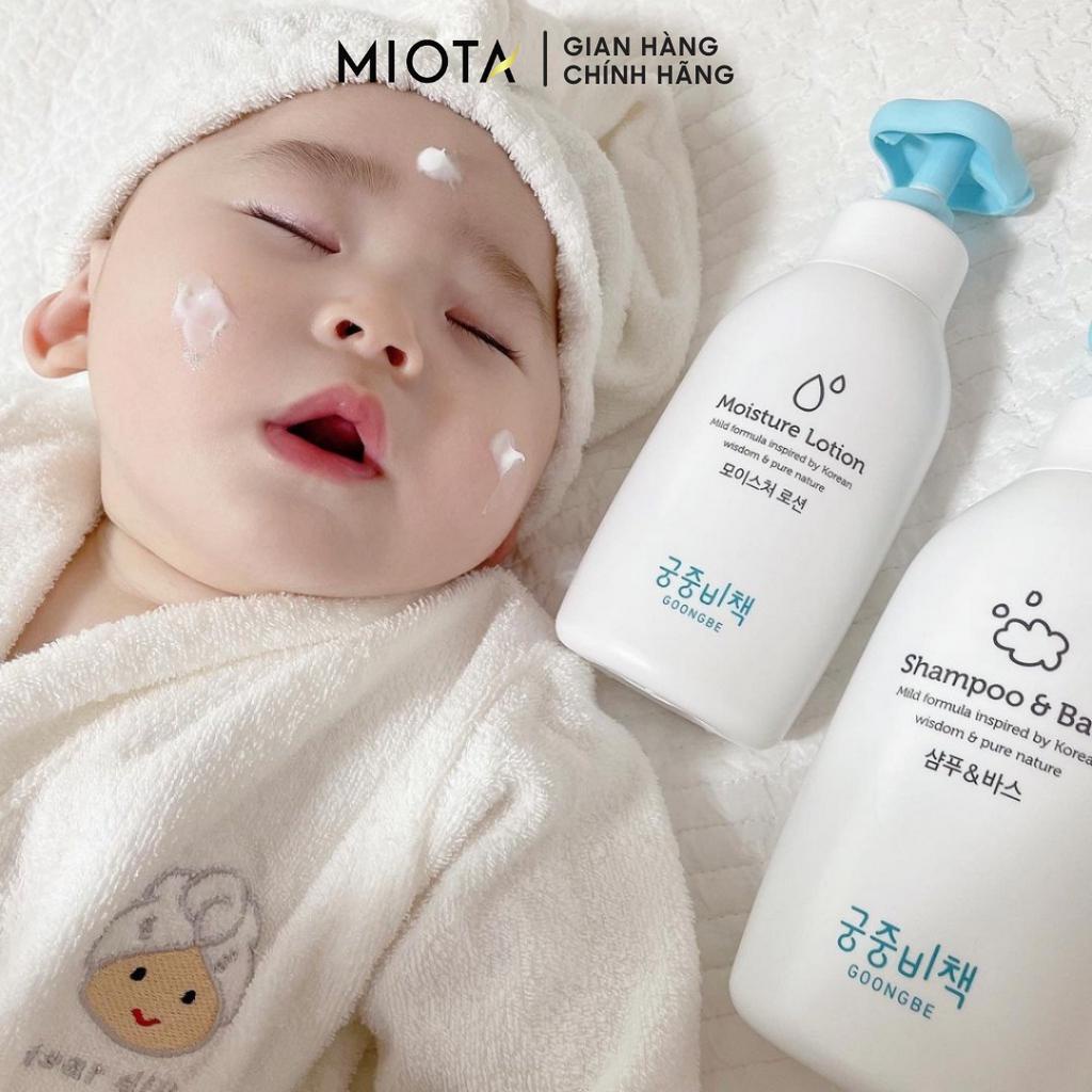 MINISIZE Combo Sữa Tắm Gội Và Sữa Dưỡng Thể Dịu Nhẹ Goongbe Moisture Lotion 30ml